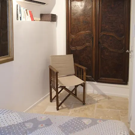 Maison La Tropezienne ... New • Fabulous 5* Luxe & Terrasse • 6p. Old Town Сasa de vacaciones