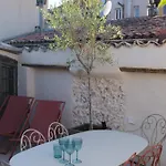 Maison La Tropezienne ... New • Fabulous 5* Luxe & Terrasse • 6p. Old Town Ferienhaus *