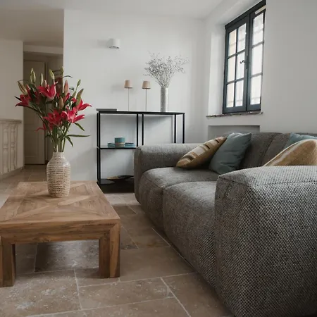 Feriehus Maison La Tropezienne ... New • Fabulous 5* Luxe & Terrasse • 6p. Old Town