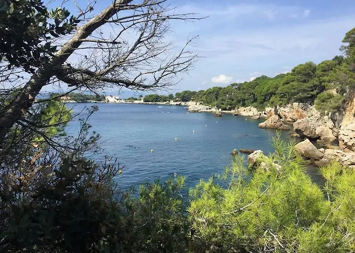 Maison La Tropezienne ... New • Fabulous 5* Luxe & Terrasse • 6p. Old Town * Antibes