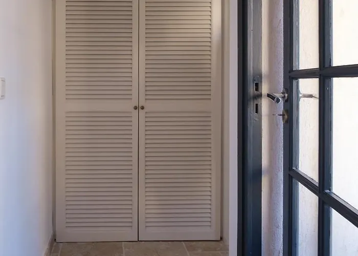 Maison La Tropezienne ... New • Fabulous 5* Luxe & Terrasse • 6p. Old Town Дом отдыха