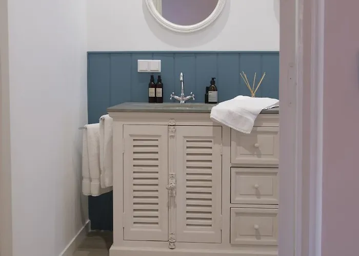 Maison La Tropezienne ... New • Fabulous 5* Luxe & Terrasse • 6p. Old Town Ferienhaus Antibes