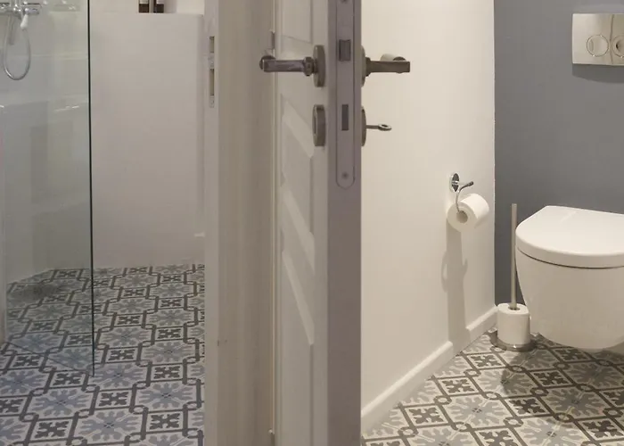 Maison La Tropezienne ... New • Fabulous 5* Luxe & Terrasse • 6p. Old Town Ferienhaus *