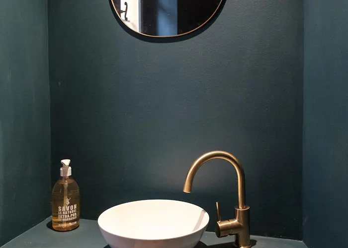 Maison La Tropezienne ... New • Fabulous 5* Luxe & Terrasse • 6p. Old Town Antibes